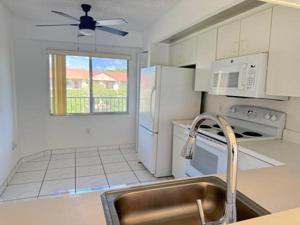 Suffolk At Century Village, 1001 SW 141st Ave #408K, Pembroke Pines, Florida 33027, image 1