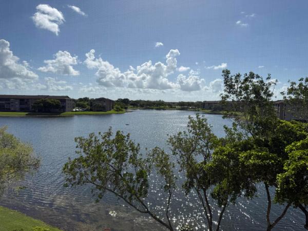 Suffolk At Century Village, 1001 SW 141st Ave #408K, Pembroke Pines, Florida 33027, image 3