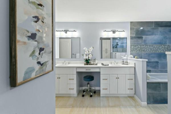 Legends, 252 Legendary Cir, Palm Beach Gardens, Florida 33418, image 1