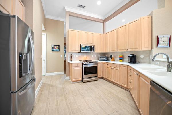 Westport At Jacaranda, 77 NW 108th Way, Plantation, Florida 33324, image 2