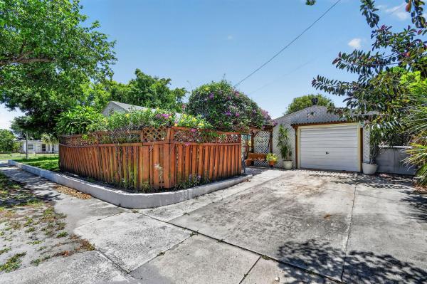 Forest Ridge Park, 6901 Garden Ave, West Palm Beach, Florida 33405, image 3