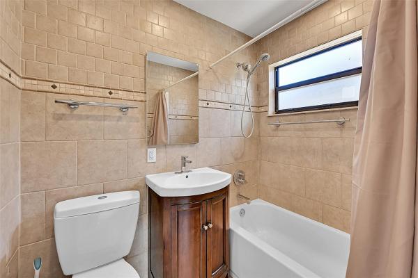 2200 NE 54th St #EAST, Fort Lauderdale, Florida 33308, image 3