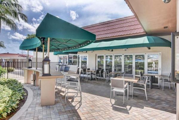 Burgundy At Kings Point, 802 Burgundy Q, Delray Beach, Florida 33484, image 2