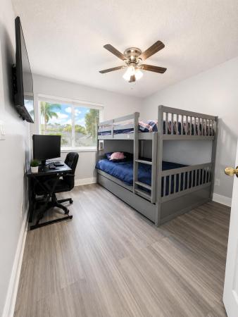 Malibu Bay, 754 NW 208th Dr, Pembroke Pines, Florida 33029, image 2