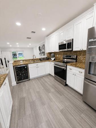 Malibu Bay, 754 NW 208th Dr, Pembroke Pines, Florida 33029, image 3
