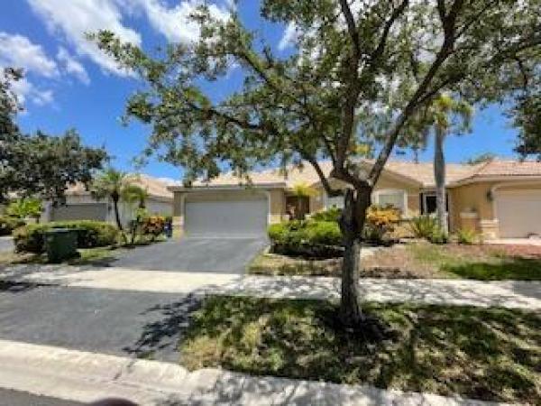 The Glades, 1630 Zenith Way, Weston, Florida 33327, image 2