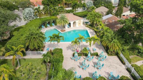 Villa D'Este, 1 Via Verona, Palm Beach Gardens, Florida 33418, image 1