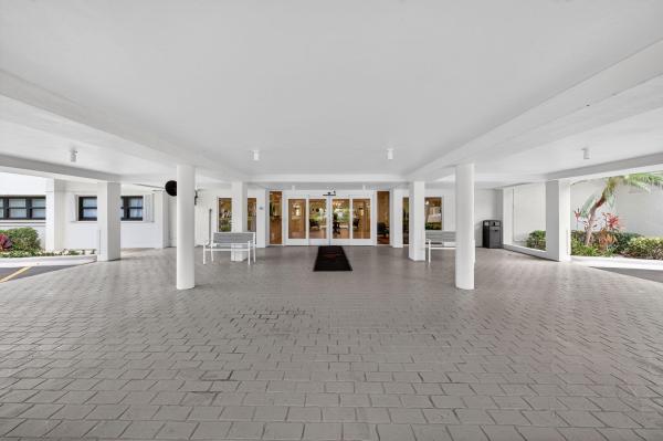 3200 Port Royale Dr N #1205, Lauderdale By The Sea, Florida 33308, image 3