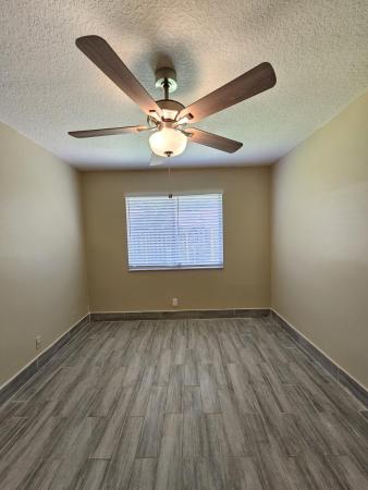 Forest Glen Townhouses, 4859 Orleans Ct #C, West Palm Beach, Florida 33415, image 3