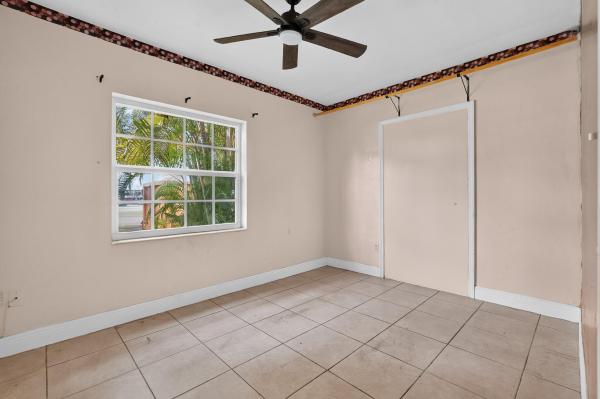 14621 Lincoln Blvd, Unincorporated Dade County, Florida 33176, image 2