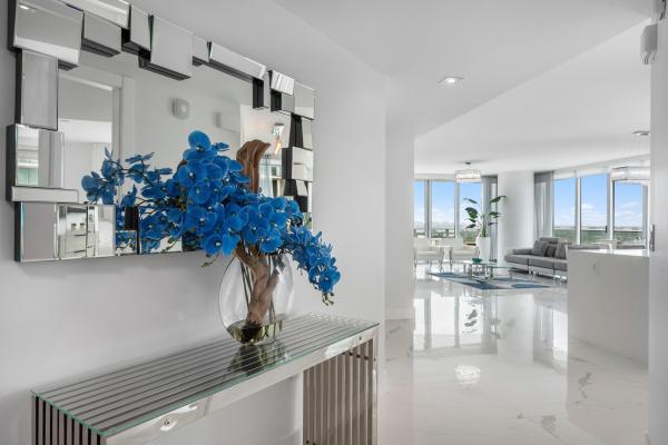Parque Towers, 300 Sunny Isles Blvd #4-2408, Sunny Isles Beach, Florida 33160, image 2