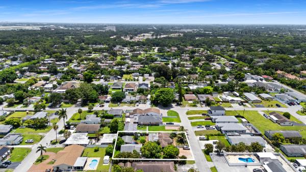 Sky Ranch, 4373 Venus Ave, West Palm Beach, Florida 33406, image 3