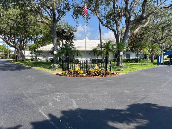 Bay Colony Club, 6457 Bay Club Dr #3, Fort Lauderdale, Florida 33308, image 2