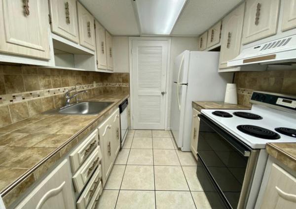 Croton Harbor, 301 Croton Ave #407, Lantana, Florida 33462, image 2