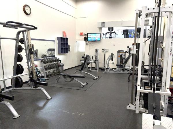 Tennis Club McLoughlin, 640 Tennis Club Dr #311, Fort Lauderdale, Florida 33311, image 2