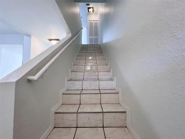 Colonial Townhomes, 519 W 68th St #4, Hialeah, Florida 33014, image 1