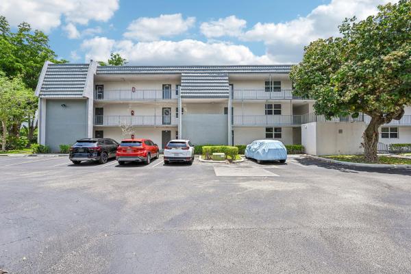 Lime Bay, 9150 Lime Bay Blvd #103, Tamarac, Florida 33321, image 3