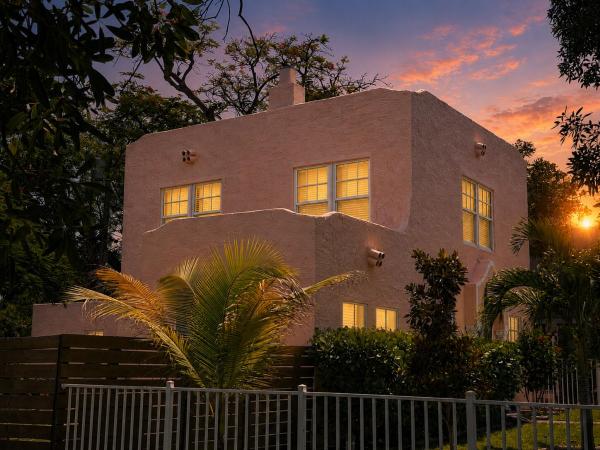 Northwood Hills, 820 29th St, West Palm Beach, Florida 33407, image 2