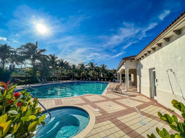 Arbor Parc - Mediterranea, 2004 Sugar Maple Dr, Riviera Beach, Florida 33410, image 2