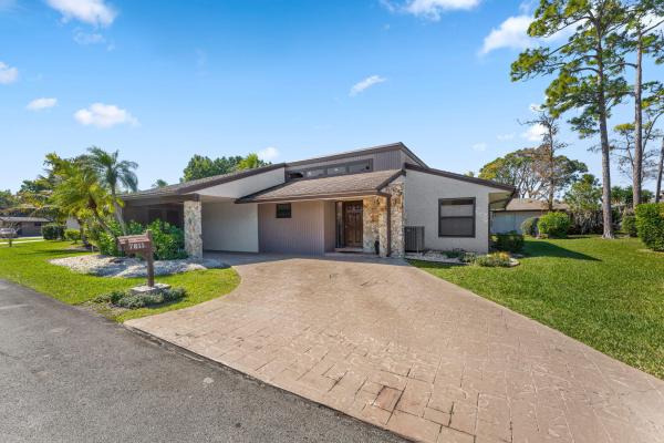 7811 Beechfern Cir #26, Tamarac, Florida 33321, image 3
