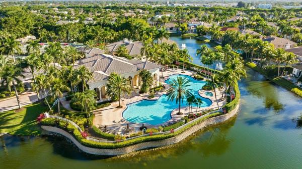Hawks Landing, 10800 Blue Palm St, Plantation, Florida 33324, image 3
