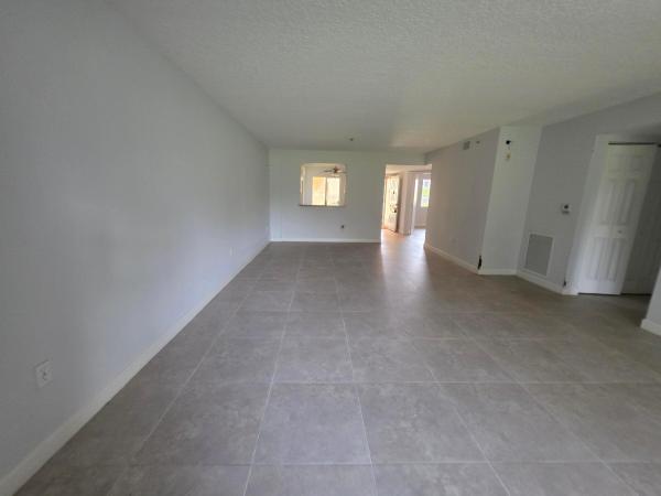 5951 Regal Glen Dr #104, Boynton Beach, Florida 33437, image 2