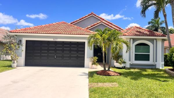 The Estates At Oak Hamlet, 1627 Oak Berry Cir, Wellington, Florida 33414, image 1