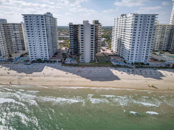 Galt Ocean Club, 3800 Galt Ocean Dr #105, Fort Lauderdale, Florida 33308, image 2