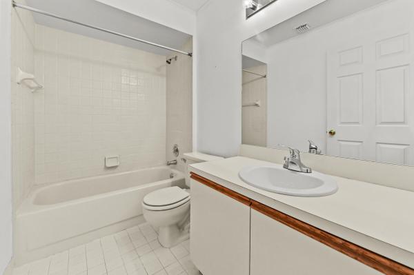 Tradewinds At Dos Lagos, 57 Via De Casas Norte, Boynton Beach, Florida 33426, image 1