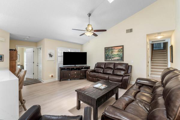 Westwood Lakes, 12584 Woodmill Dr, Palm Beach Gardens, Florida 33418, image 3