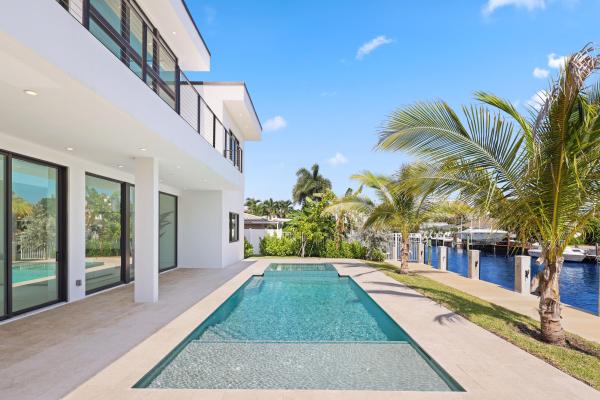 Harbor Village, 2612 NE 4th St, Pompano Beach, Florida 33062, image 1