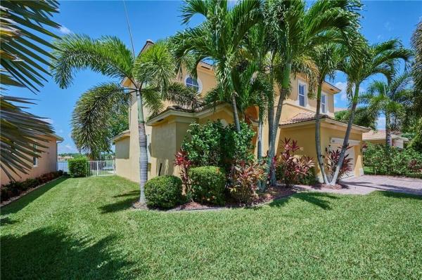 Portofino Shores, 6024 Santa Margarito Dr, Fort Pierce, Florida 34951, image 3