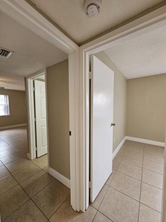 Heritage Circle, 4324 NW 9th Ave #6-1C, Deerfield Beach, Florida 33064, image 2
