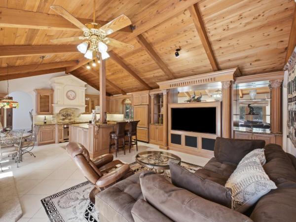 Pine Tree Golf Club, 4169 Saint Andrews Dr, Boynton Beach, Florida 33436, image 1
