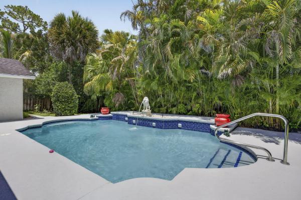 Berkshire, 12224 Gingerwood Ln, Wellington, Florida 33414, image 2