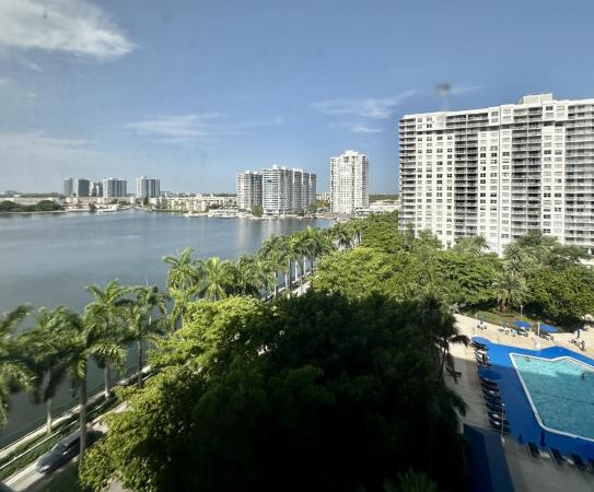 Admirals Port East, 2851 NE 183rd St #914E, Aventura, Florida 33160, image 1