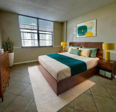 Admirals Port East, 2851 NE 183rd St #914E, Aventura, Florida 33160, image 2