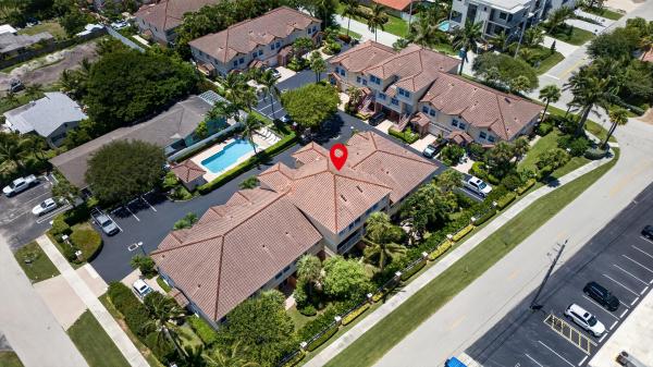 Ocean Breeze Club, 1998 NE 7th St #103, Deerfield Beach, Florida 33441, image 2