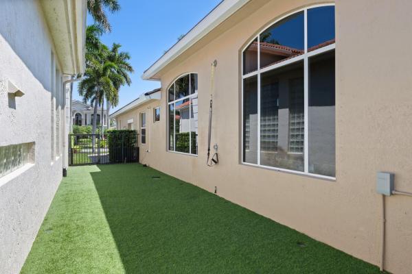 Mizner Country Club, 15881 Double Eagle Trl, Delray Beach, Florida 33446, image 2