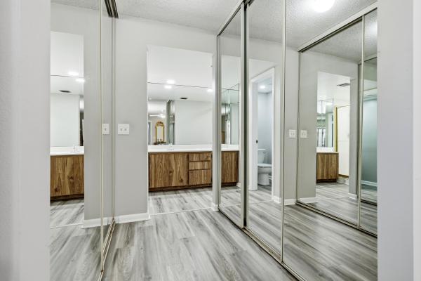 Glenwood Townhomes, 605 6th Ter, Palm Beach Gardens, Florida 33418, image 2