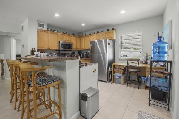 3231 Vassallo Ave, Lake Worth, Florida 33461, image 1