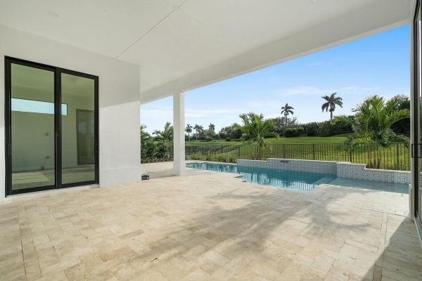 Tesoro Club, 110 SE Via Verona, Port St. Lucie, Florida 34984, image 2