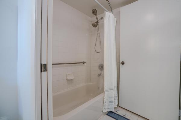 Weldon, 9580 Weldon Cir #K105, Tamarac, Florida 33321, image 2