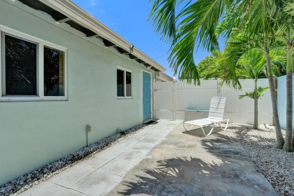 North Andrews Gardens, 230 NE 45th St, Oakland Park, Florida 33334, image 1