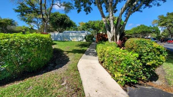 Palm-Aire Country Club 6, 3800 Oaks Clubhouse Dr #112, Pompano Beach, Florida 33069, image 2
