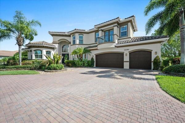 11091 Rockledge View Dr, Palm Beach Gardens, Florida 33412, image 2