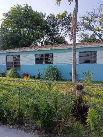 Golden Heights Homes, 2731 NW 16th Ct, Fort Lauderdale, Florida 33311, image 2