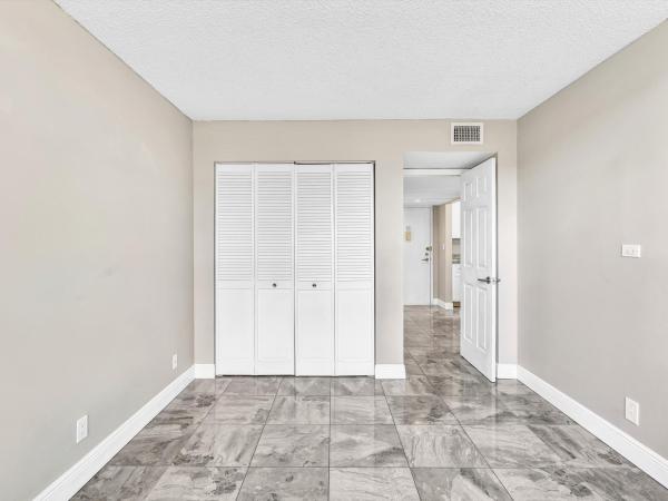 Watergate, 2741 Taft St #104, Hollywood, Florida 33020, image 1