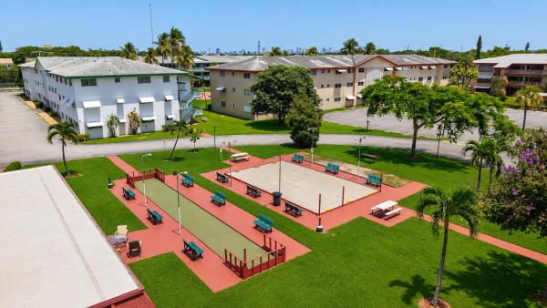 Beverly Hills, 5300 Washington St #301E, Hollywood, Florida 33021, image 3