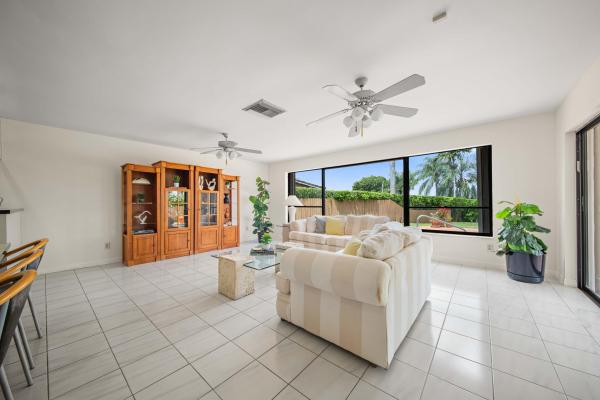 1110 SW 97th Ave, Unincorporated Dade County, Florida 33174, image 3